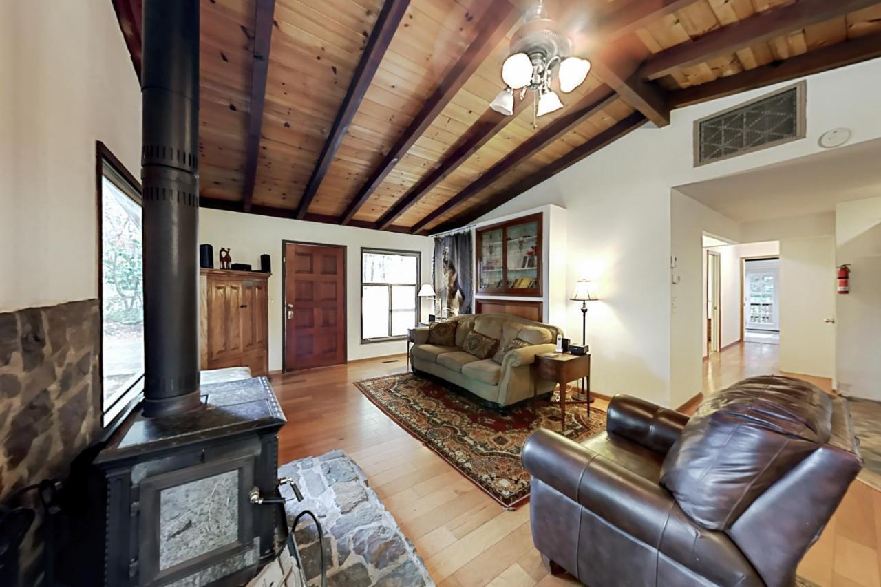 Wagging Woods Villa Cazadero Екстериор снимка